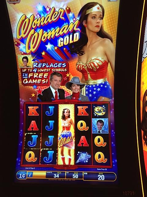 Wonder woman slot machine